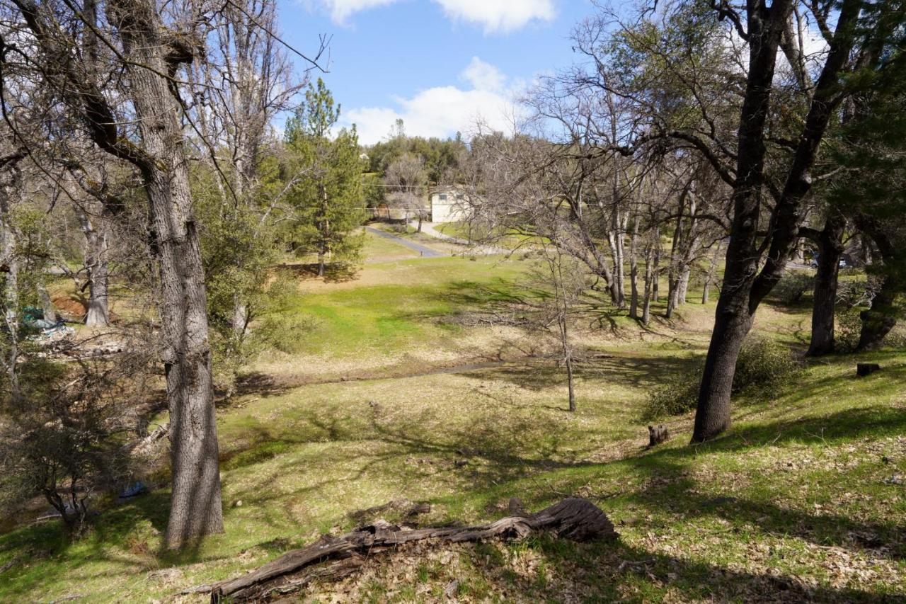 Bigfoot Retreat Home Close To Beach Groveland Exterior photo